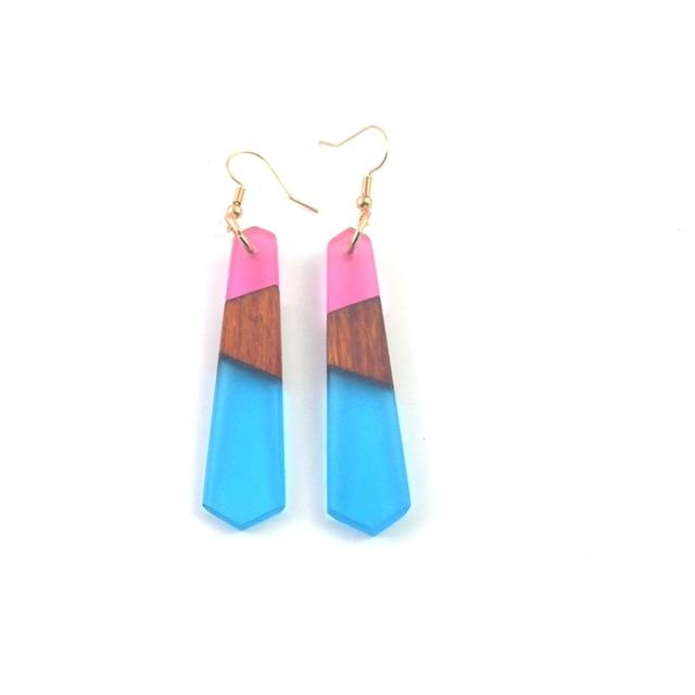 CHIC WOOD EARRINGS
