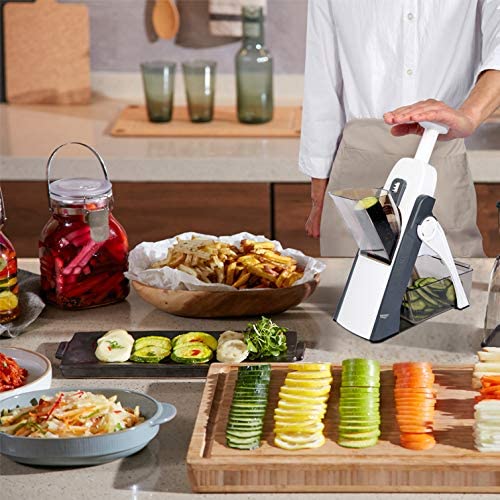 SAFE SLICE MANDOLINE SLICER