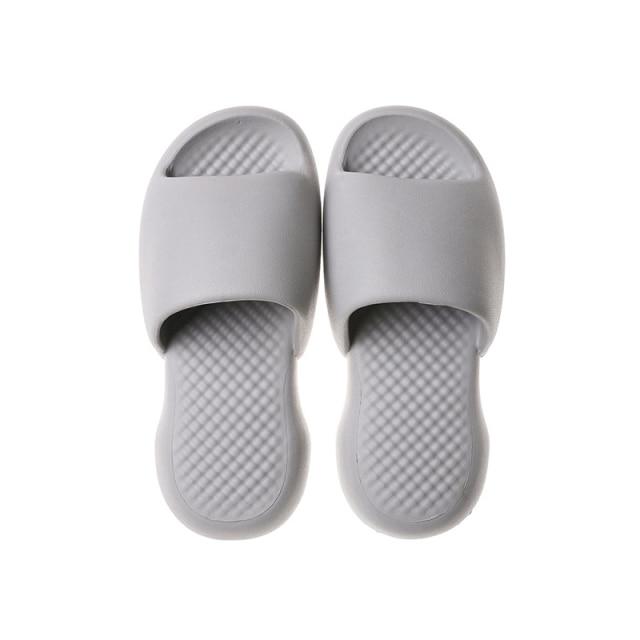 NON-SLIP COLORFUL COMFORTABLE THICK SLIPPER