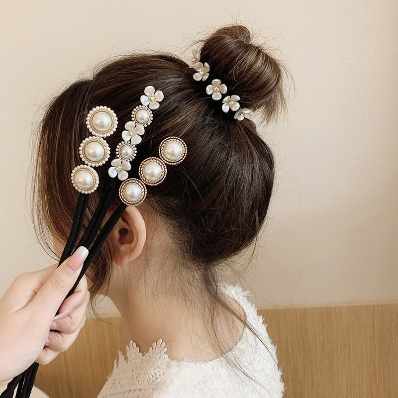 STYLISH HAIR BUN MAKER